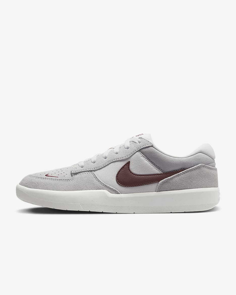 Nike gray skate shoes best sale